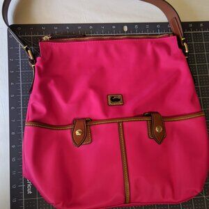 Lightweight nylon and leather purse, perfect summer shoulderbag
